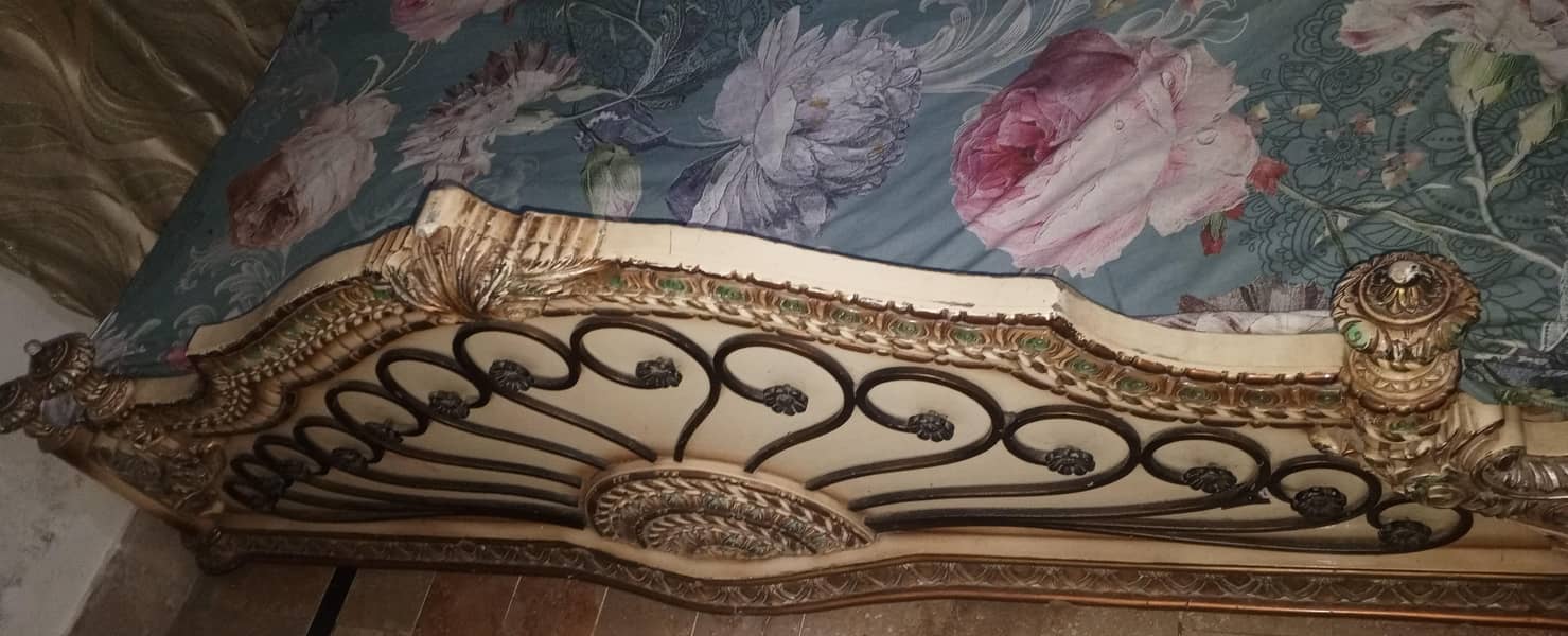 king bed 2