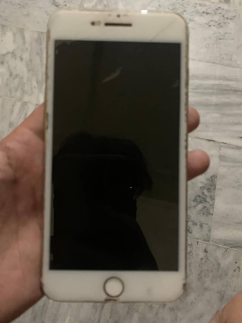Apple iPhone 7 Plus 4