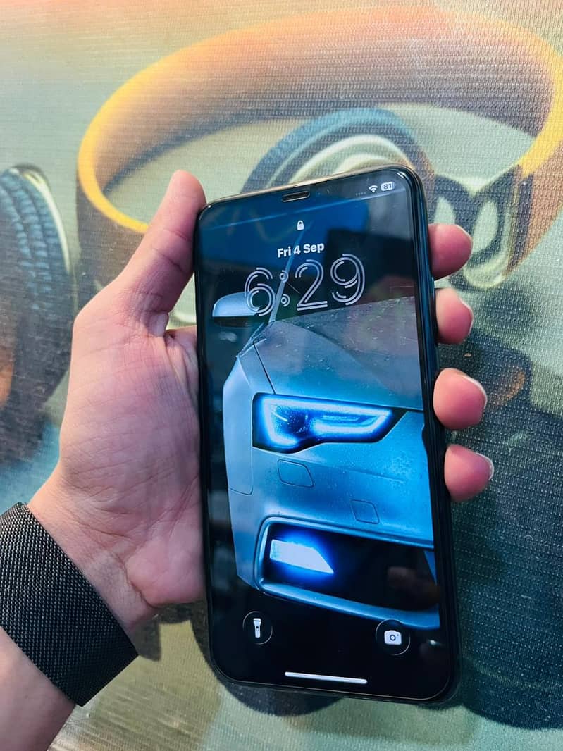 Apple iPhone 11 Pro Max 3