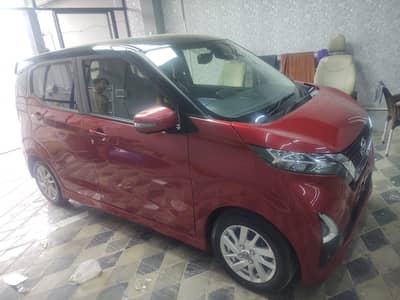 Nissan dayz highway star 2022/2025 unrgstrd red color black roof