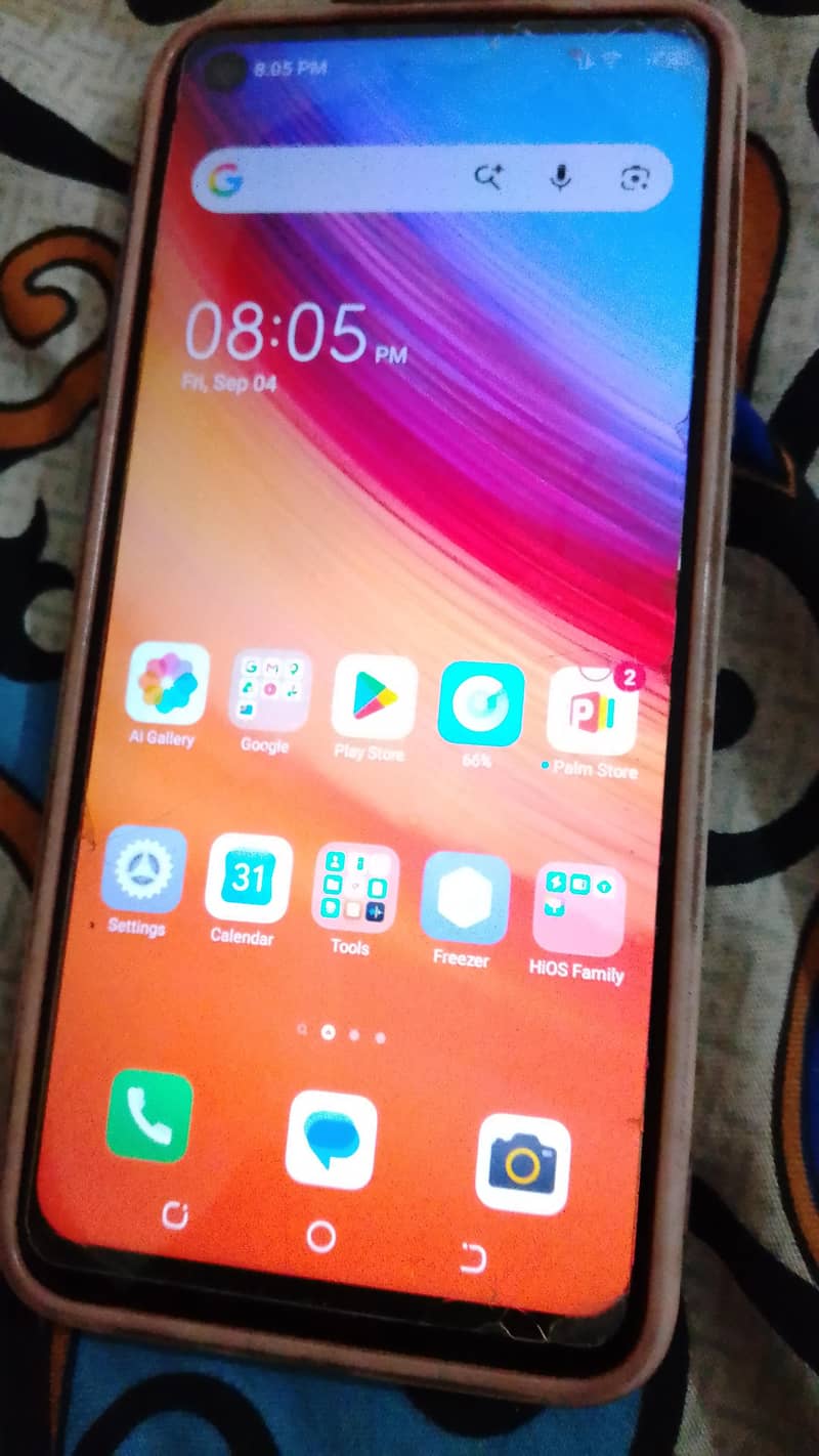 Tecno Spark 7 Pro 0