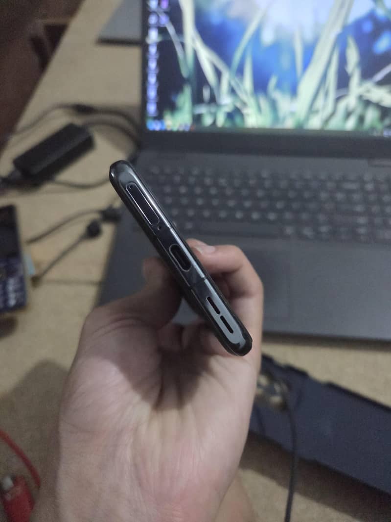 One Plus 11 4
