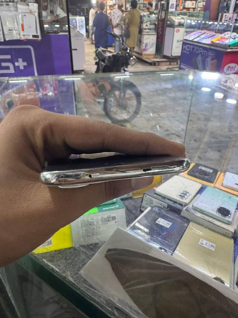 Spark 40 pro plus 4