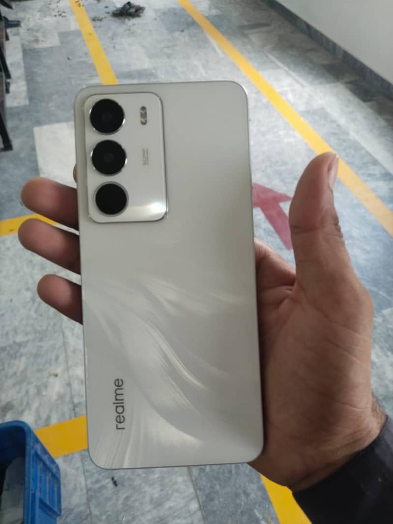 Realme C71 0