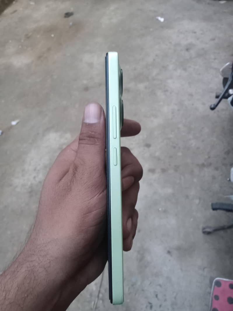 Xiaomi Redmi Note 14 11