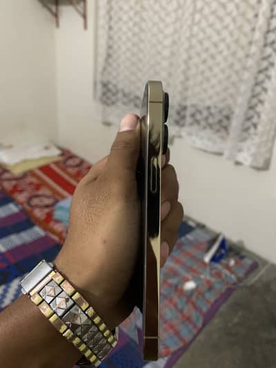 Apple iPhone 13 Pro