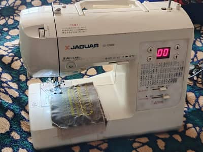 Jaguar CD-2204W Japanese sewing Machine (9/10) condition
