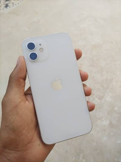 Apple iPhone 12
