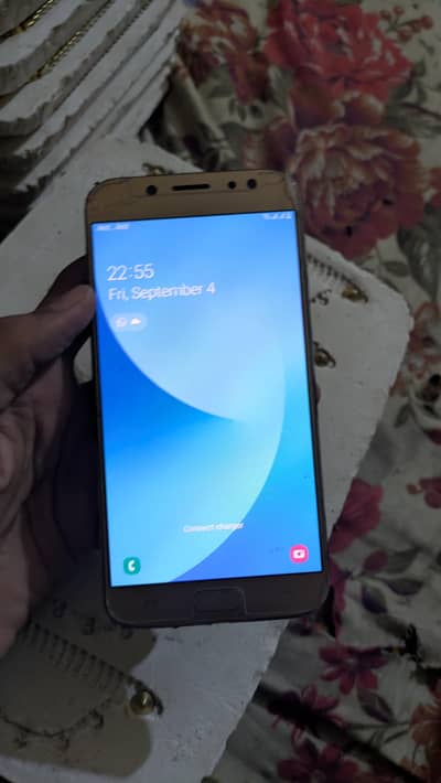 Samsung Mobile J7