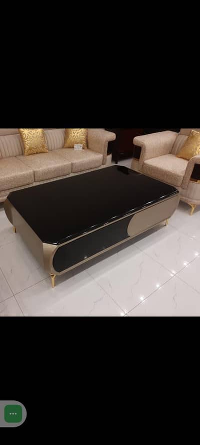 brand new table fr sale
