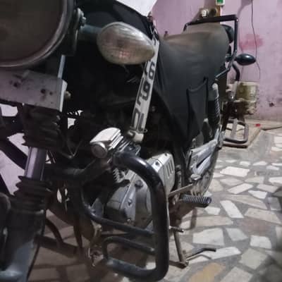 Suzuki GS 150 for sell
