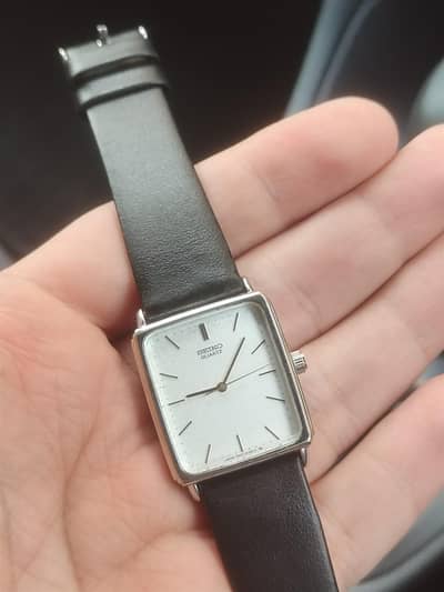 Seiko Vintage Watch Snow Flake Dial Tank Shape
