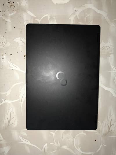 Fujitsu LIFEBOOK U729 Core i3 8th gen