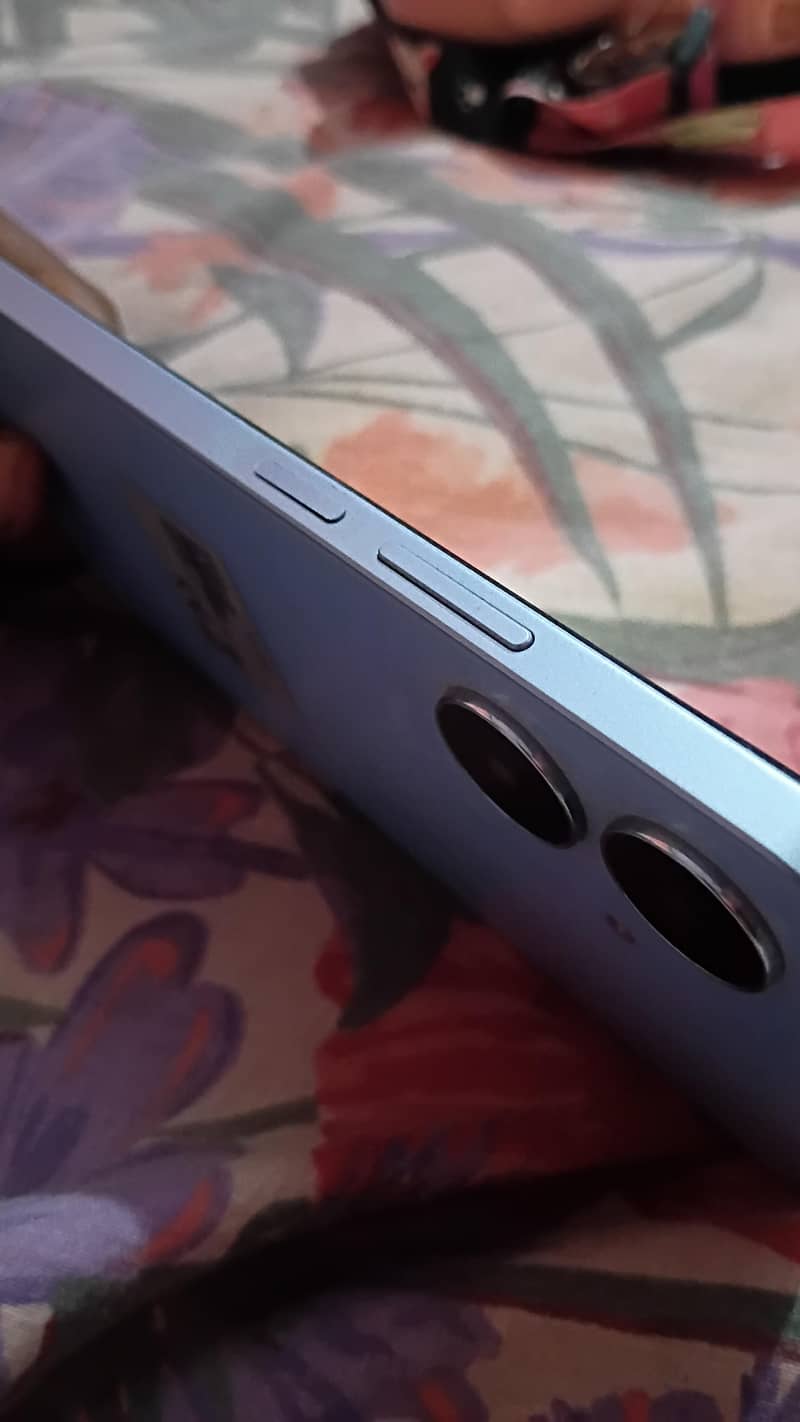 Realme Note 60 2