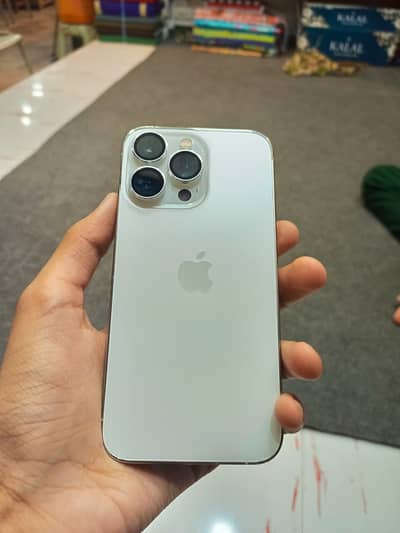 Apple iPhone 13 Pro