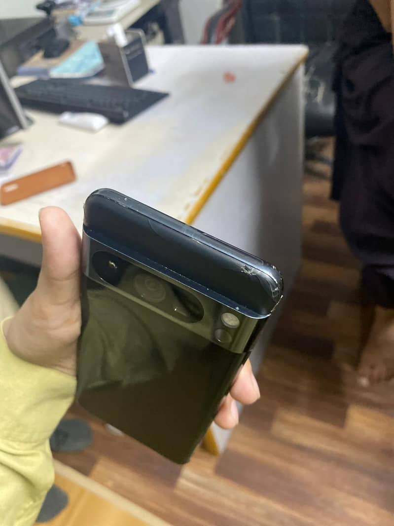 Google Pixel 8 Pro 1