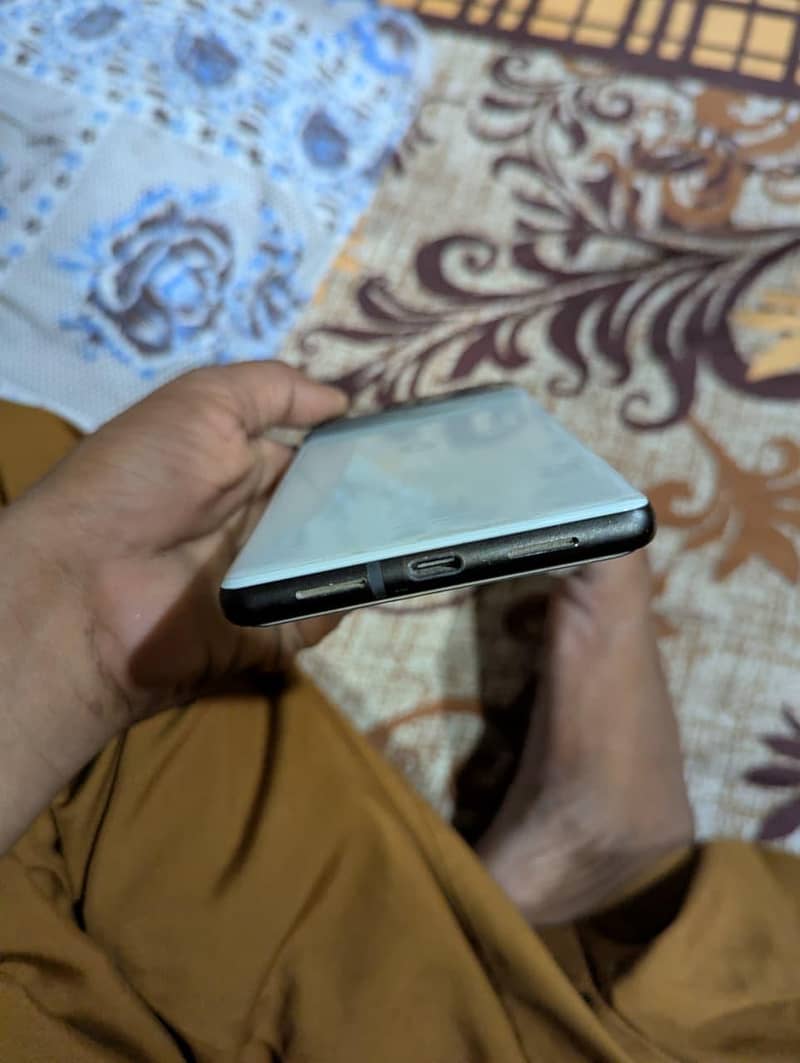 Google Pixel 6 3