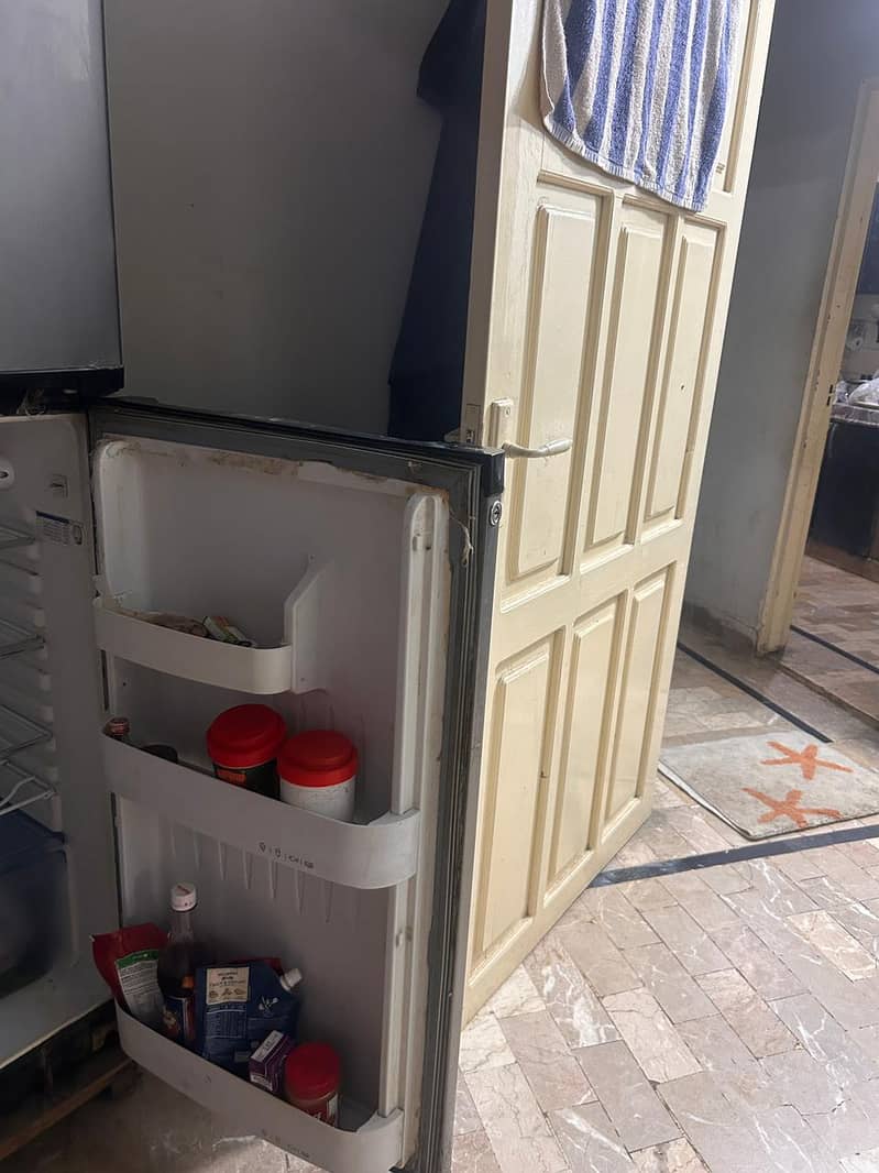 FRIDGE 2