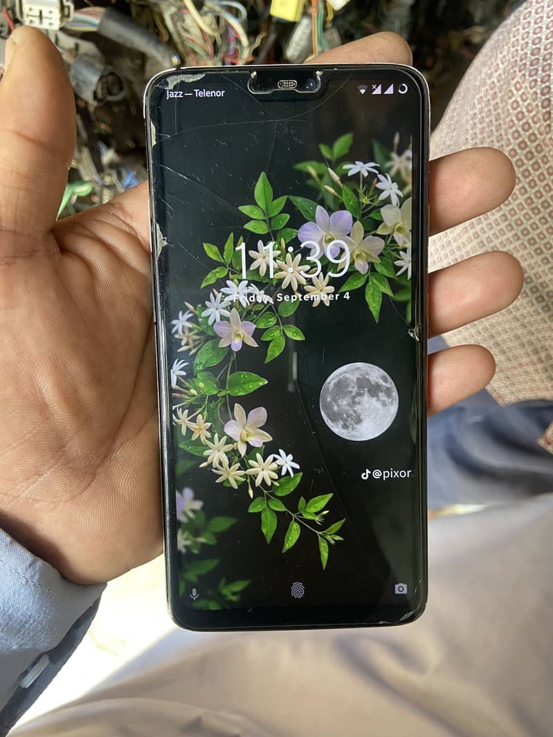 One Plus 6 1