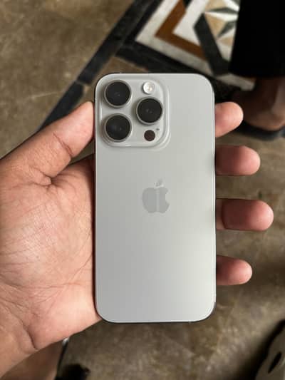 Apple iPhone 15 Pro