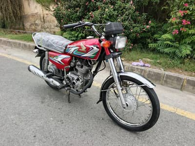 125 model 2023