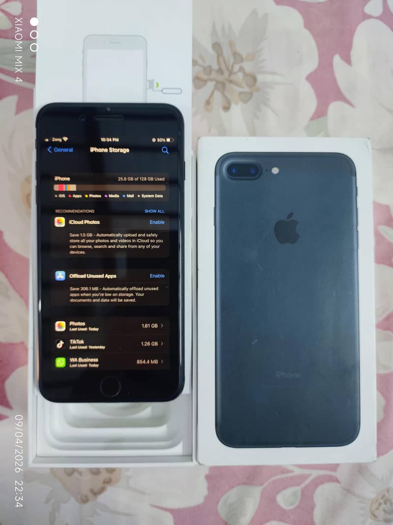 Apple iPhone 7 Plus 5