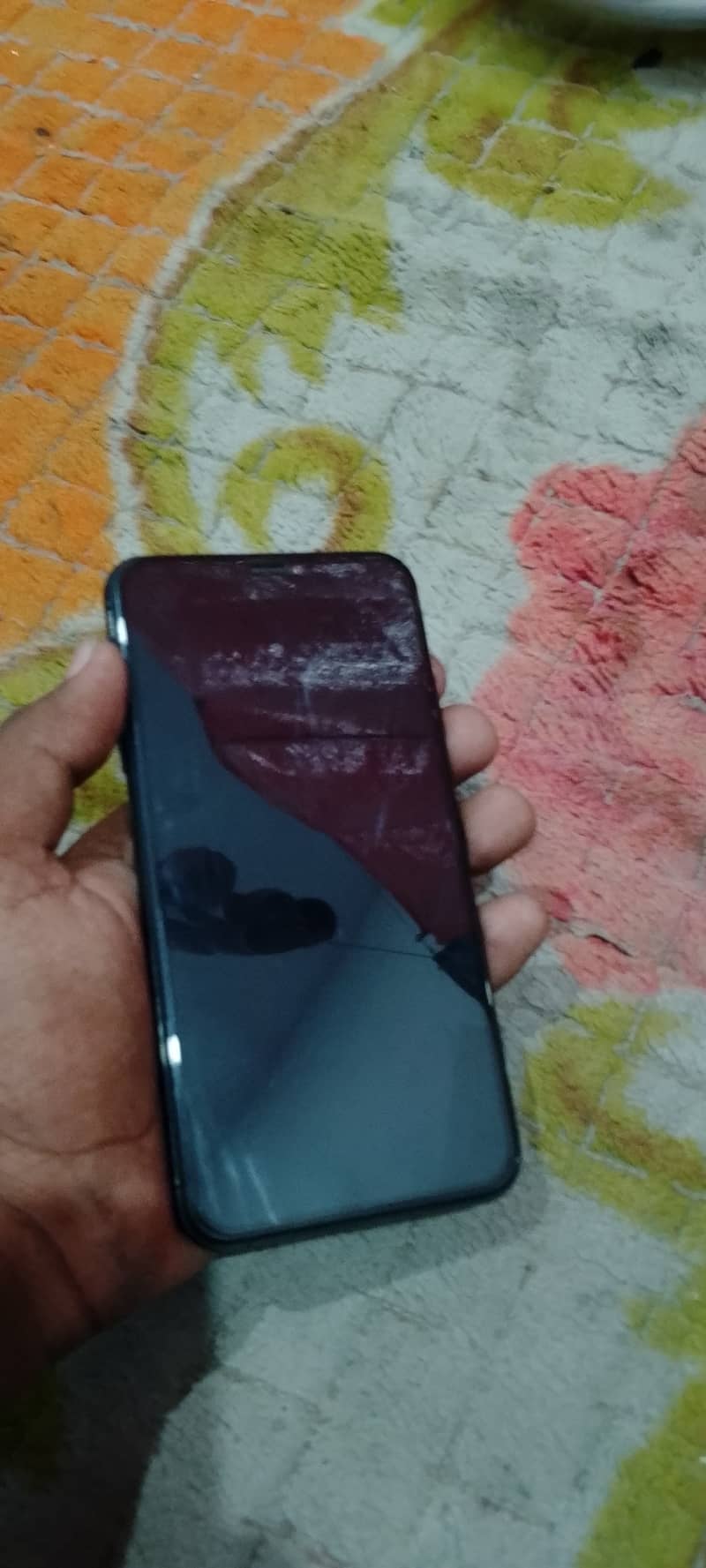 Apple iPhone XS Max 5