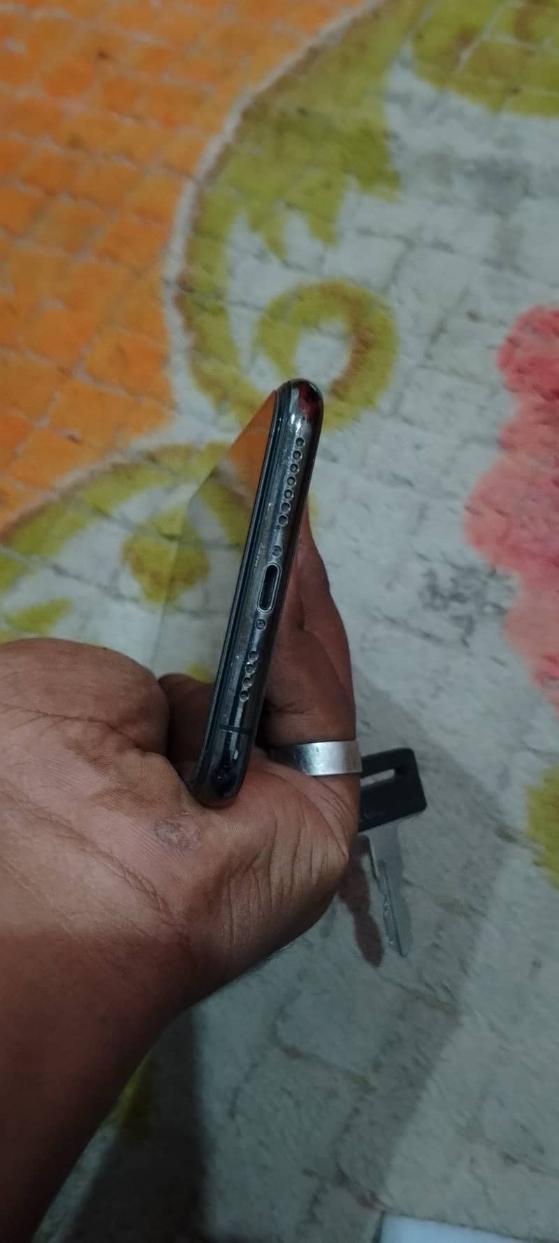 Apple iPhone XS Max 9