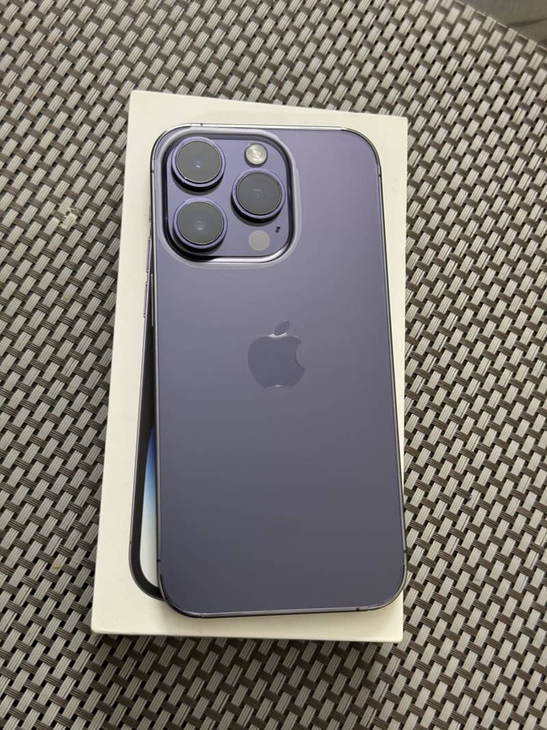 Apple iPhone 14 Pro 0