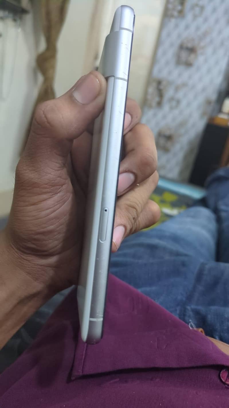 Google Pixel 7 3