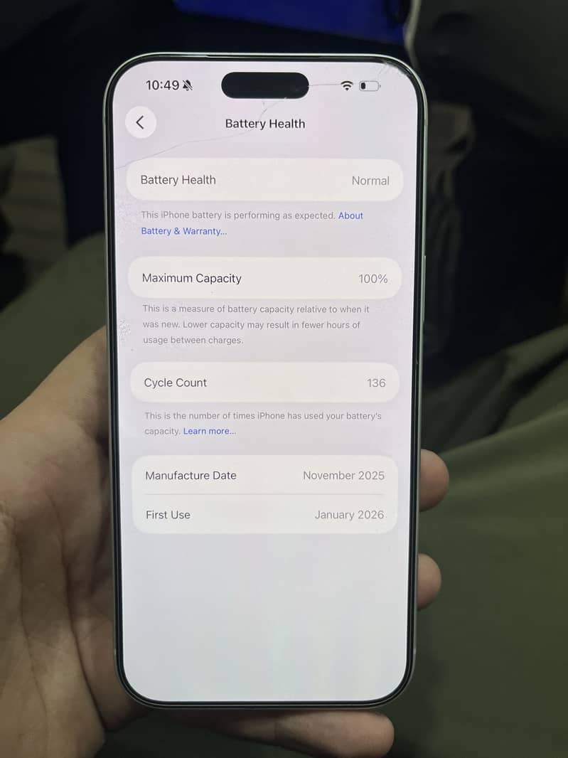 Apple iPhone 17 Pro Max 4