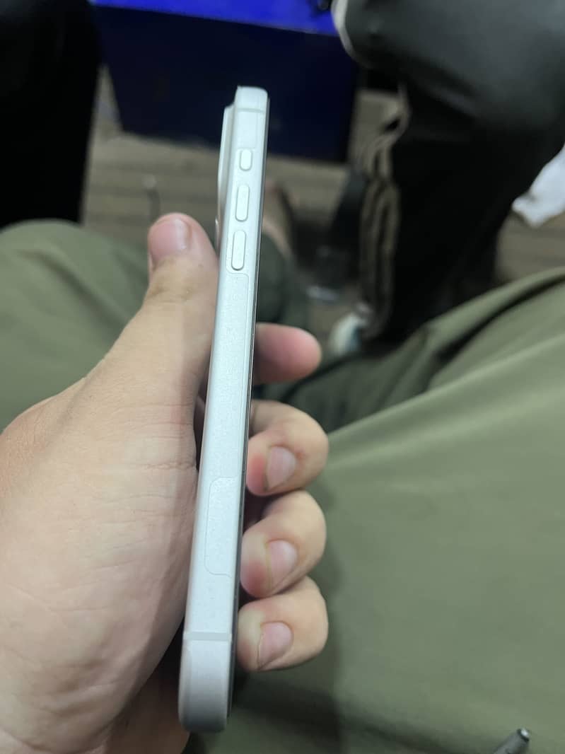 Apple iPhone 17 Pro Max 8