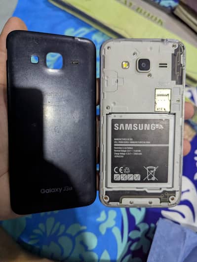Samsung Mobile J3