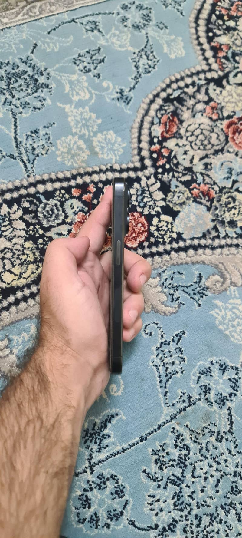 Apple iPhone 15 Pro 1
