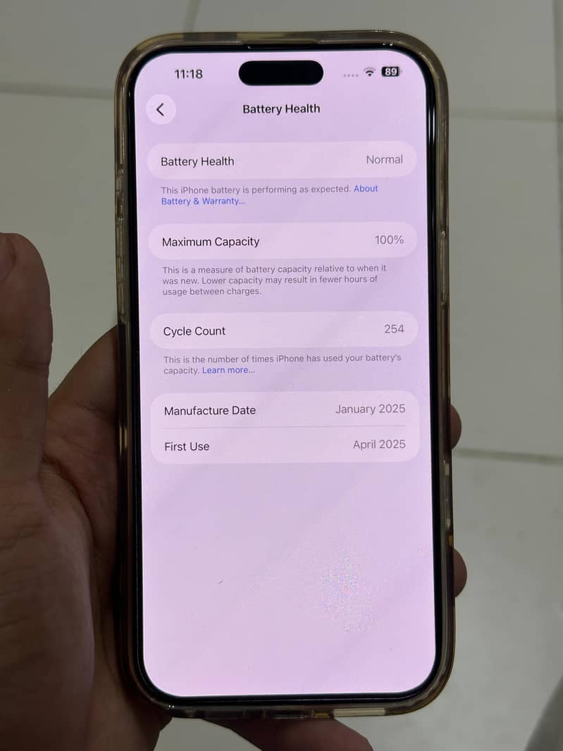 Apple iPhone 16 Pro Max 2