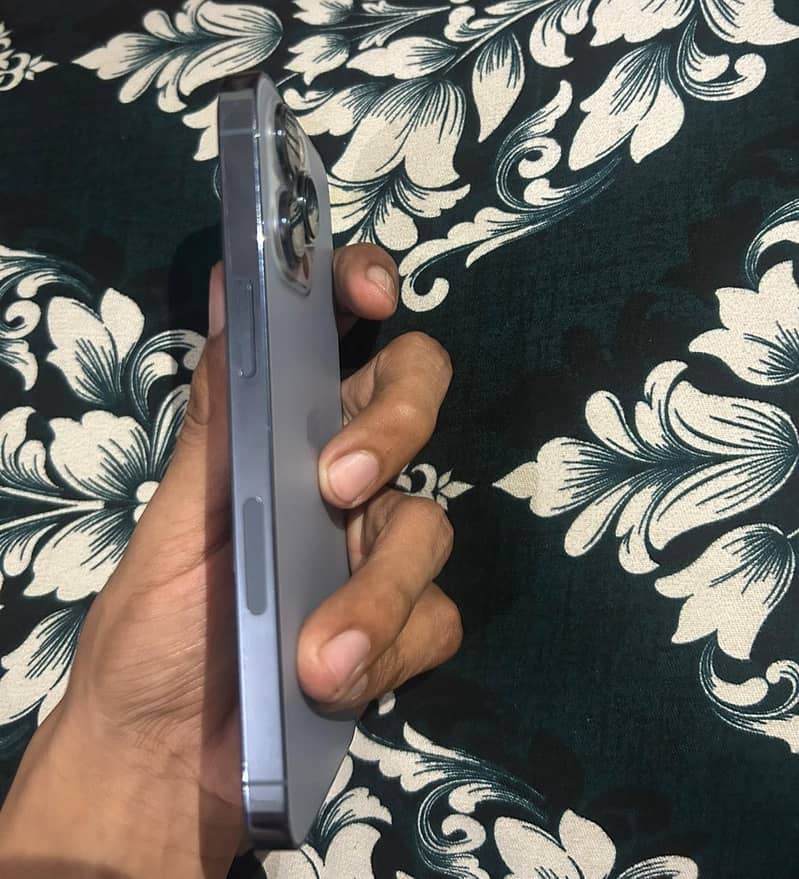 Apple iPhone 13 Pro 5