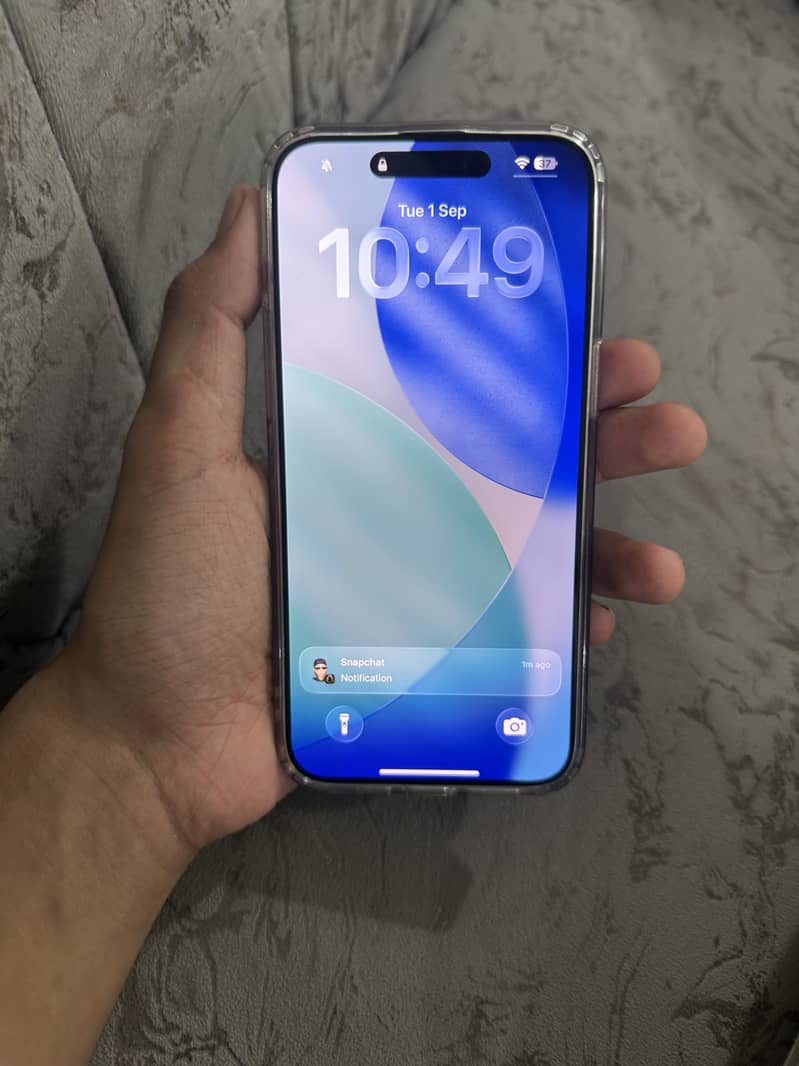 iPhone 15 pro max 4
