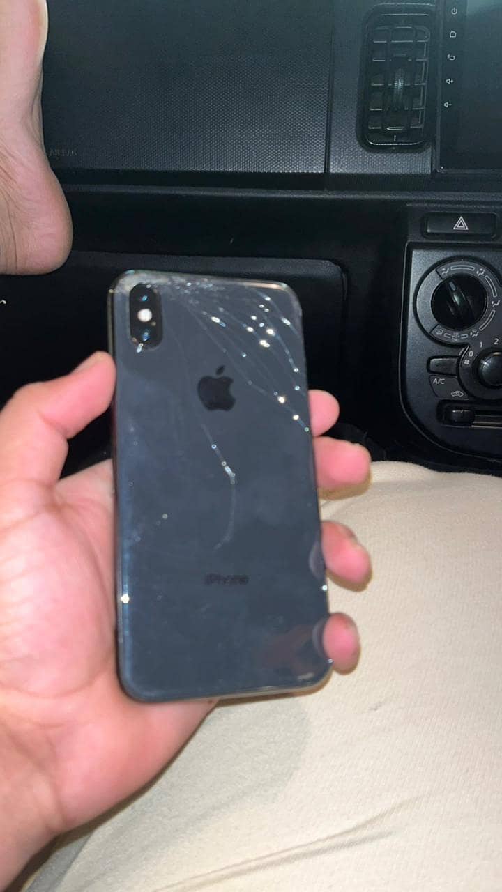Apple iPhone X 2
