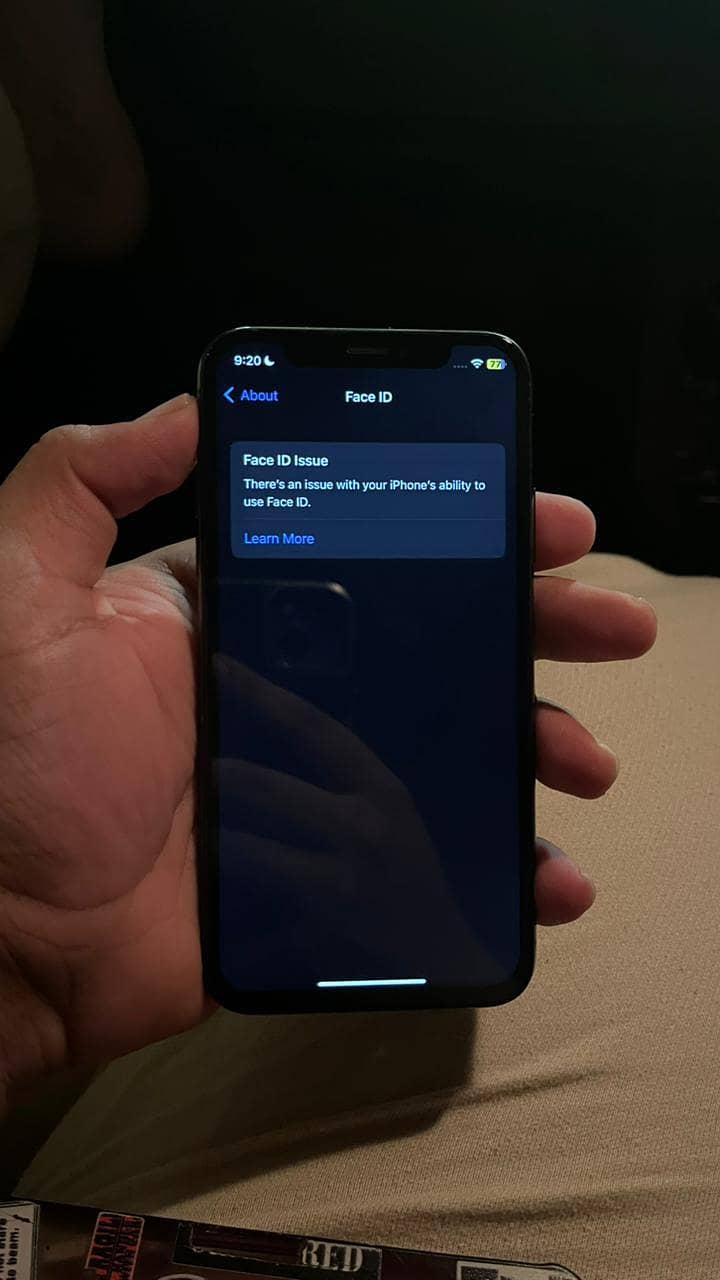 Apple iPhone X 3