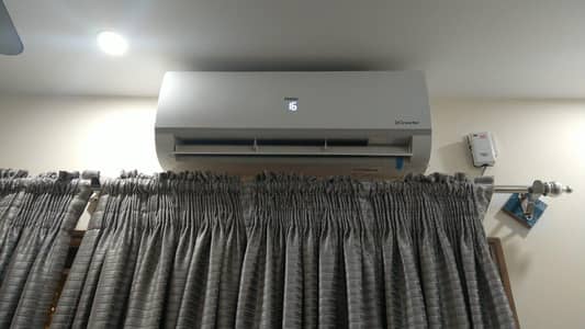 sale ac inverter haier 1.5 ton 7month use in warranty