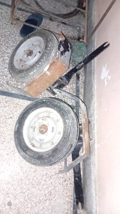 Extra wheels for bike