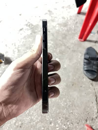 Apple iPhone 12 Pro