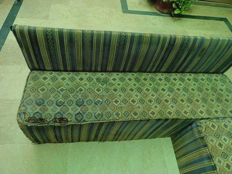 Bolan back bench 3