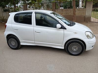 Toyota Vitz 2003