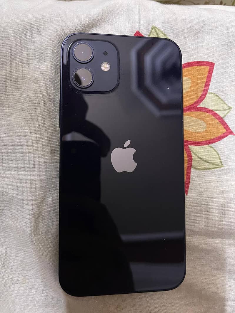 Apple iPhone 12 2