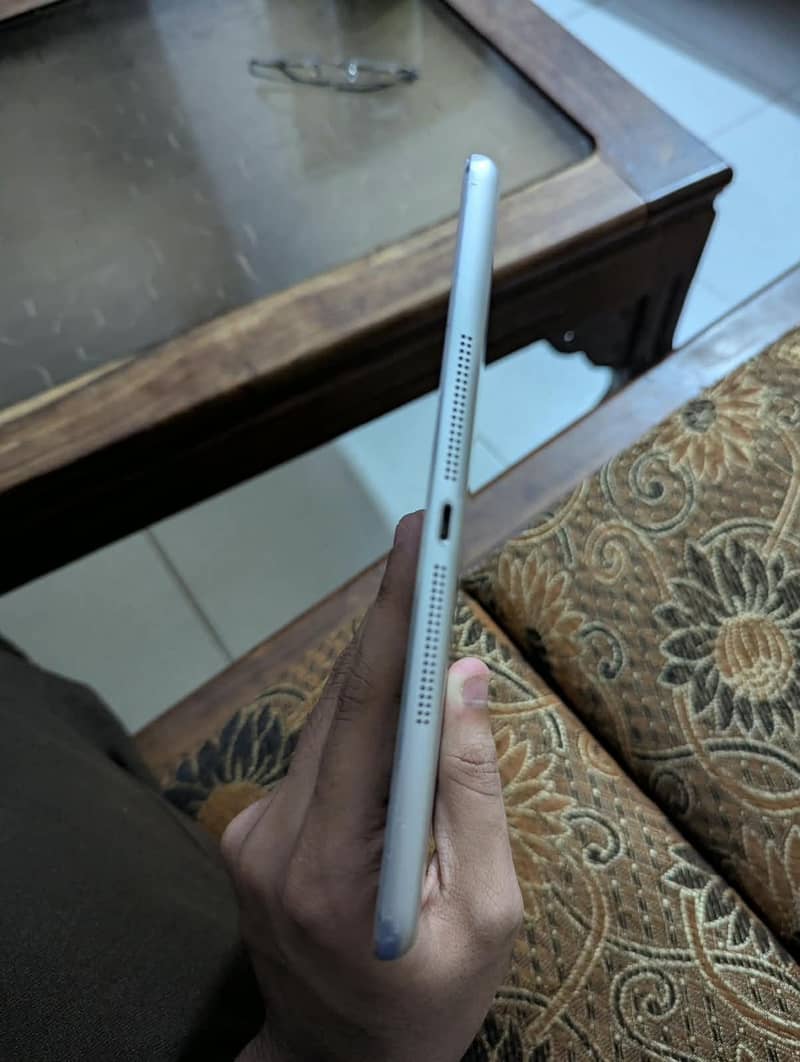 ipad air 4