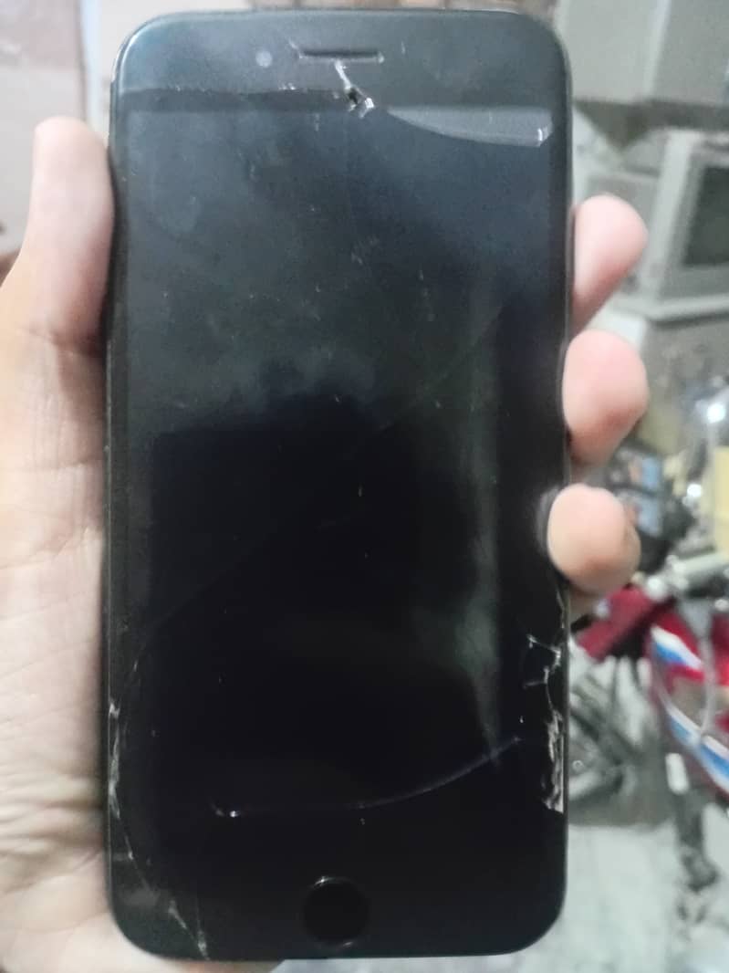 Apple iPhone SE 4