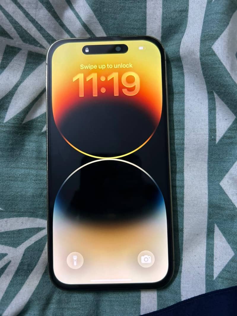 Apple iPhone 14 Pro 1