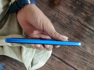 Infinix hot 60i 6+6 128