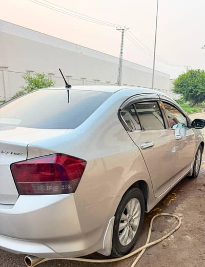 Honda City Aspire 1.5 Manual 2014